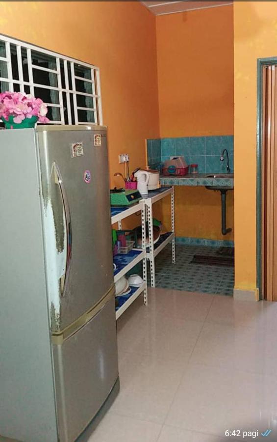 Dhia Irdina Homestay Paya Rewak Екстериор снимка