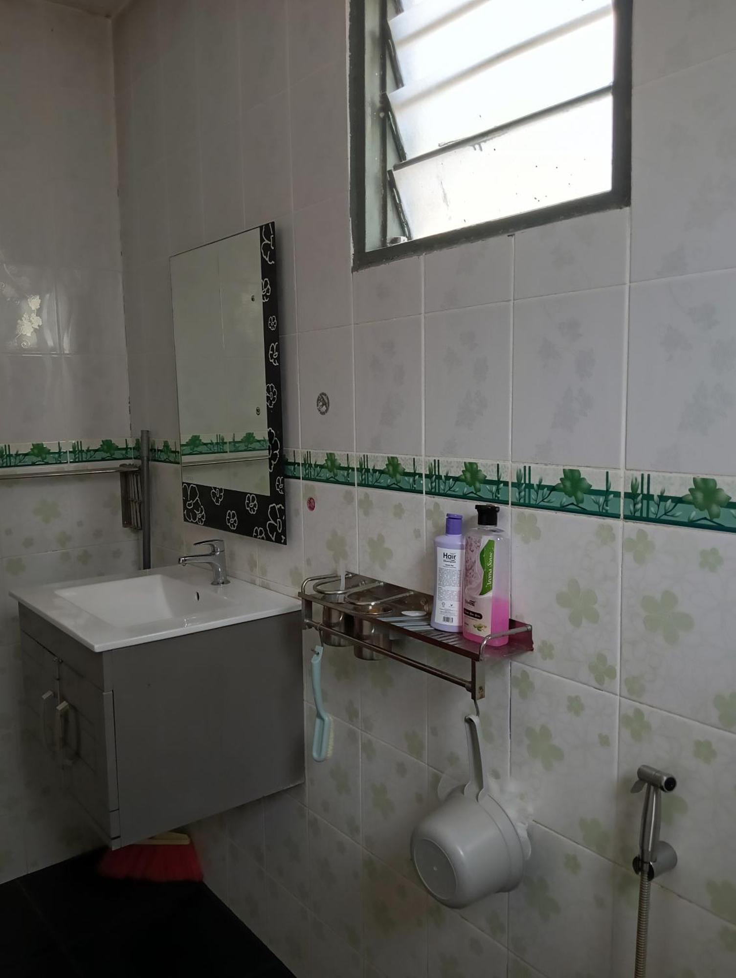 Dhia Irdina Homestay Paya Rewak Екстериор снимка