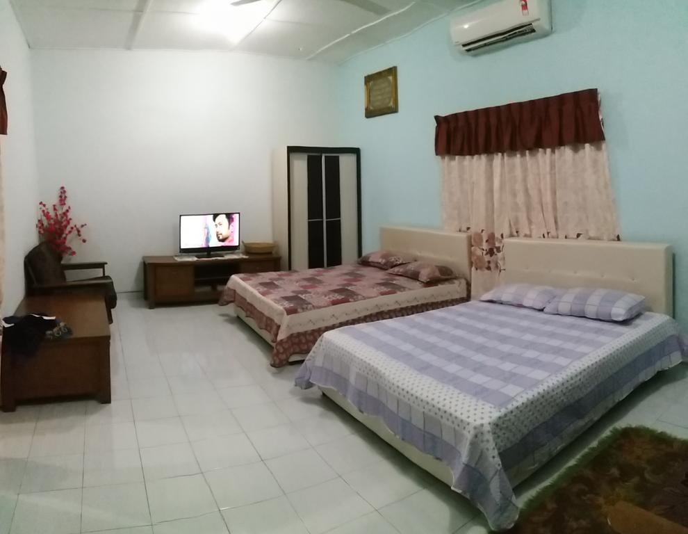 Dhia Irdina Homestay Paya Rewak Екстериор снимка