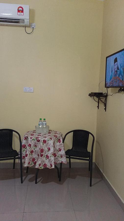 Dhia Irdina Homestay Paya Rewak Екстериор снимка